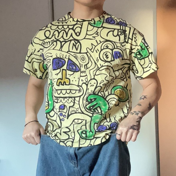 men’s medium yellow graphic t-shirt - Picture 4 of 4